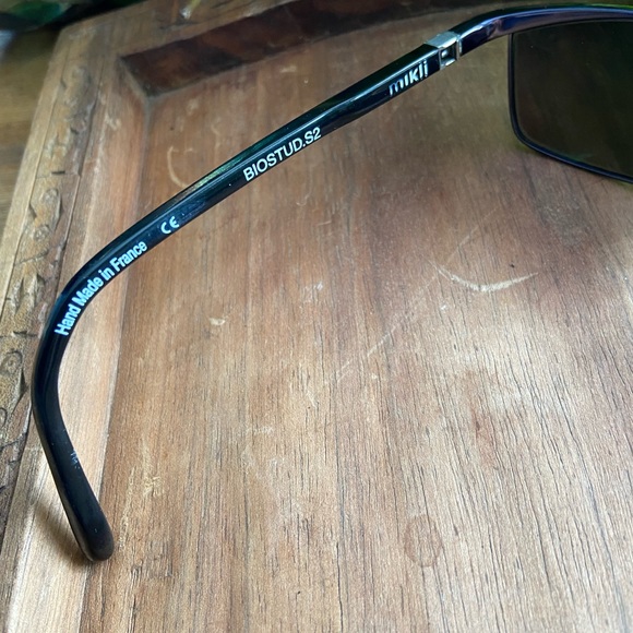 Starck - Picture 3 of 3